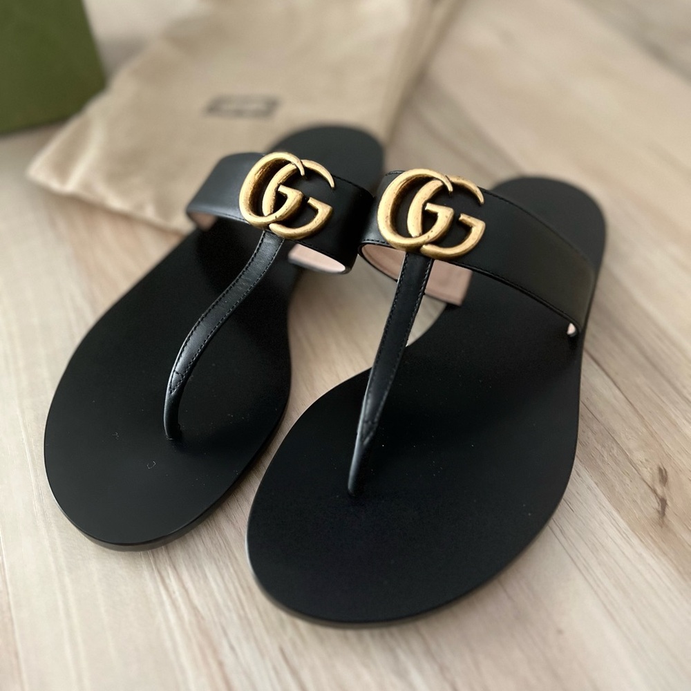 Gucci Black/Gold Sandals